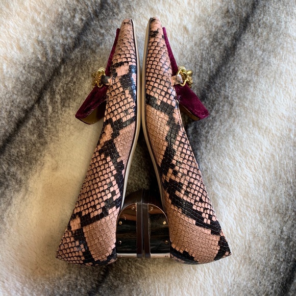 { Tory Burch } Velvet Loafer Blush Roccia Snake - Picture 4 of 8